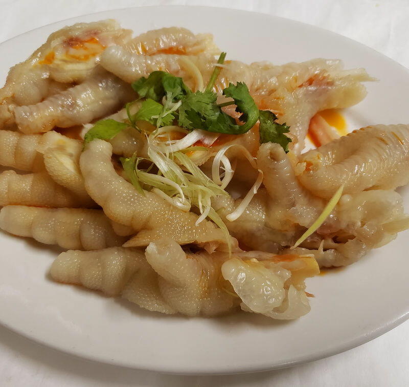 #100. Spicy White Chicken Feet (XL)